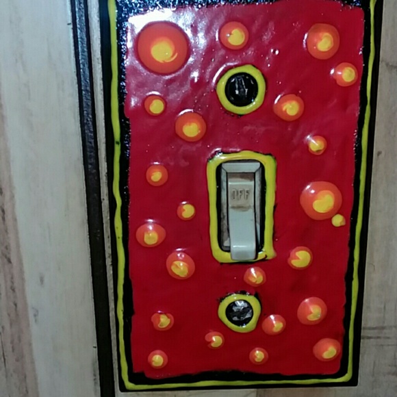 Outlet covers...1 through 8...enjoy.. - Picture 6 of 8